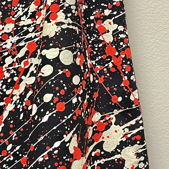 Black Red & White French Splatter Pattern Skirt - Picture 2 of 8